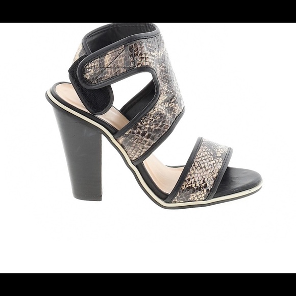 Beau and Ashe snakeskin print chunky heel - Picture 2 of 12
